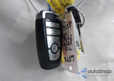 2021 Ford Edge Titanium z USA, uszkodzony, nr VIN 2FMPK4K9XMBA53607